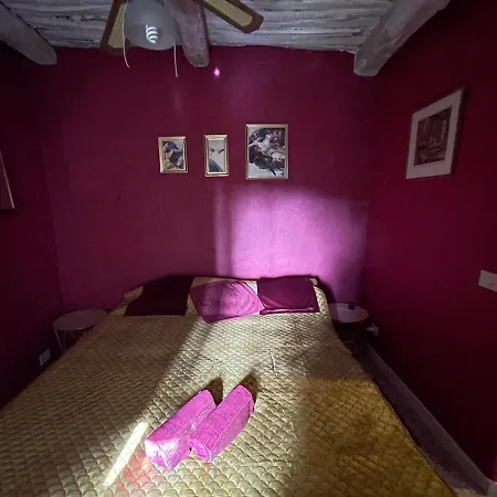 Old Town Oro Apartment